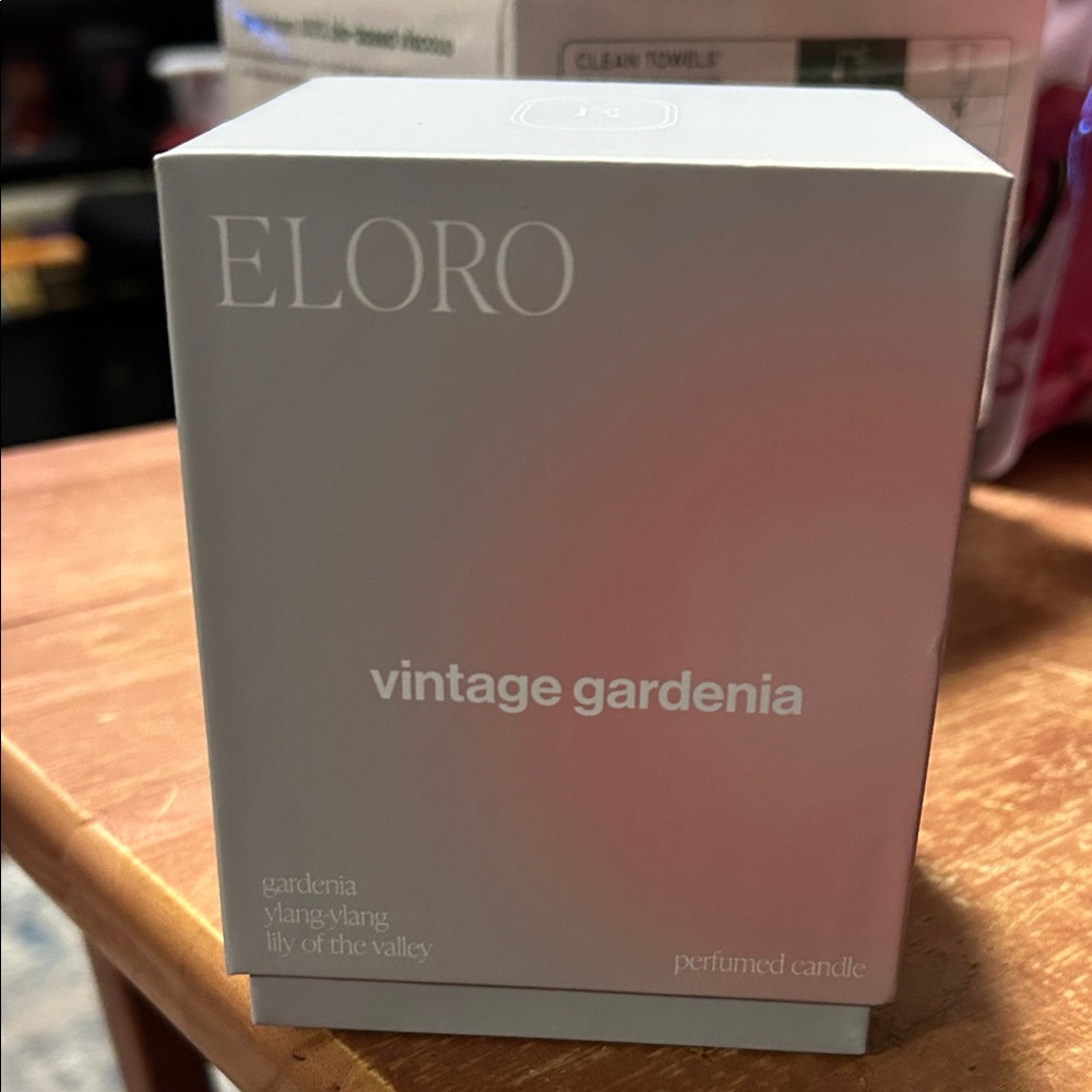 ELORO Vintage Gardenia Perfumed Candle - Pale Pink Box